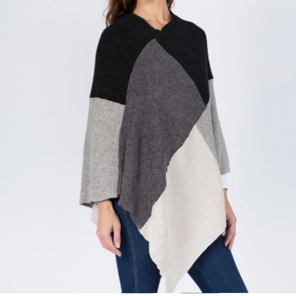 36 Boho chenille knit color block poncho. - Picture 3 of 4